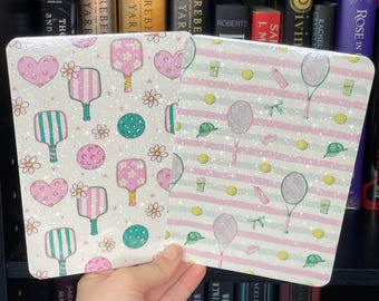 Insertos de Pickleball y Tenis en tonos pastel / Decoración veraniega para Kindle (Cartulina laminada)