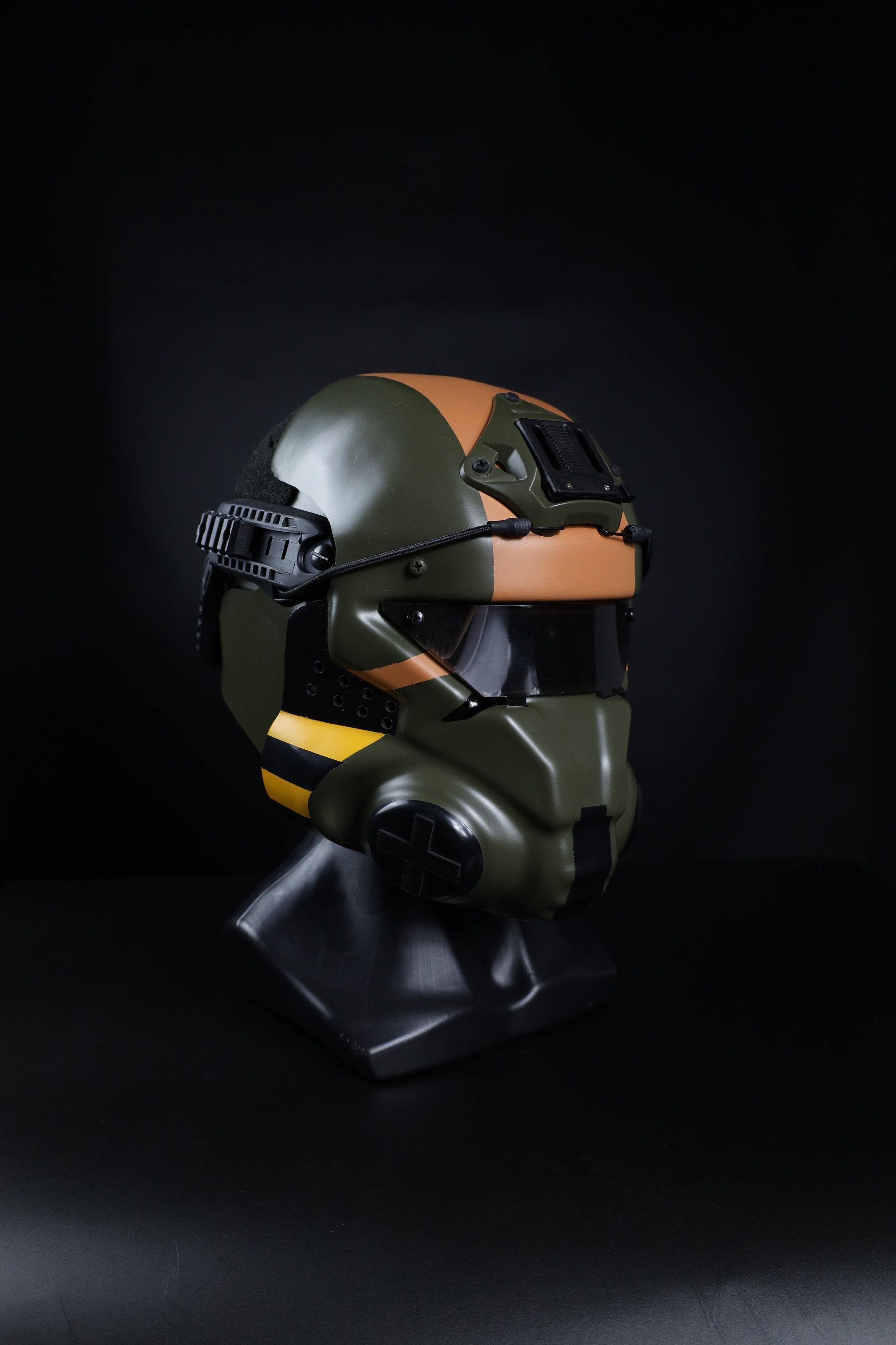 タイタンフォール ヘルメット　ライト付き Amazon.co.jp: Xcoser ジャッククーパー ヘルメット デラックス