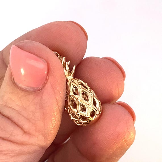 Solid 14K Yellow Gold Pineapple Charm Pendant - image 4
