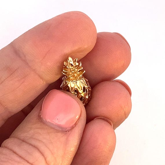 Solid 14K Yellow Gold Pineapple Charm Pendant - image 3