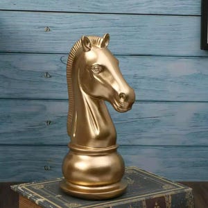 Gold Knight Chess Piece Decor – Elegant Horse Figurine – Chess Themed Home Decor – Game Room or Office Accent