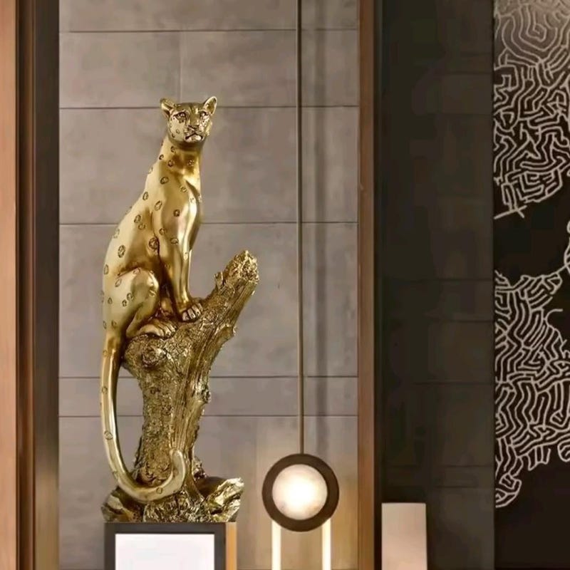 Schwarze Katzenfigur Aus Harz – Handgefertigte Deko Mit Heilsteinen