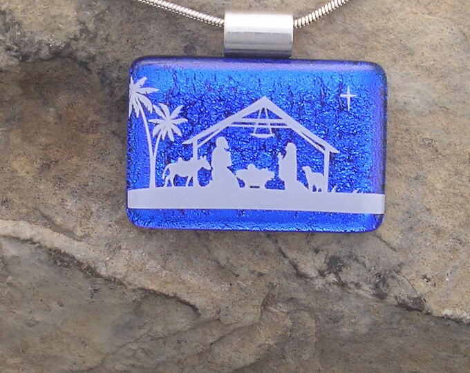 Nativity Scene Necklace Fused Dichroic Glass Nativity Pendant Etsy