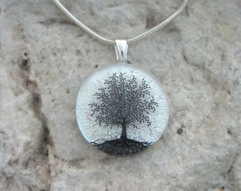 DiamondJewelryNY Sterling Silver Iridescent Glass Tree Pendant DiamondJewelryNY Sterling Silver Iridescent Glass Tree Pendant