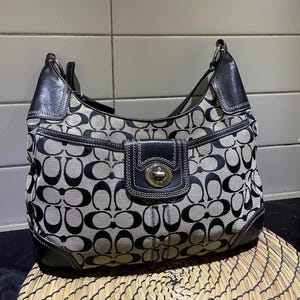 バッグ vintage old coach shoulder bag  grunge Vintage Coach Bags - Etsy Canada
