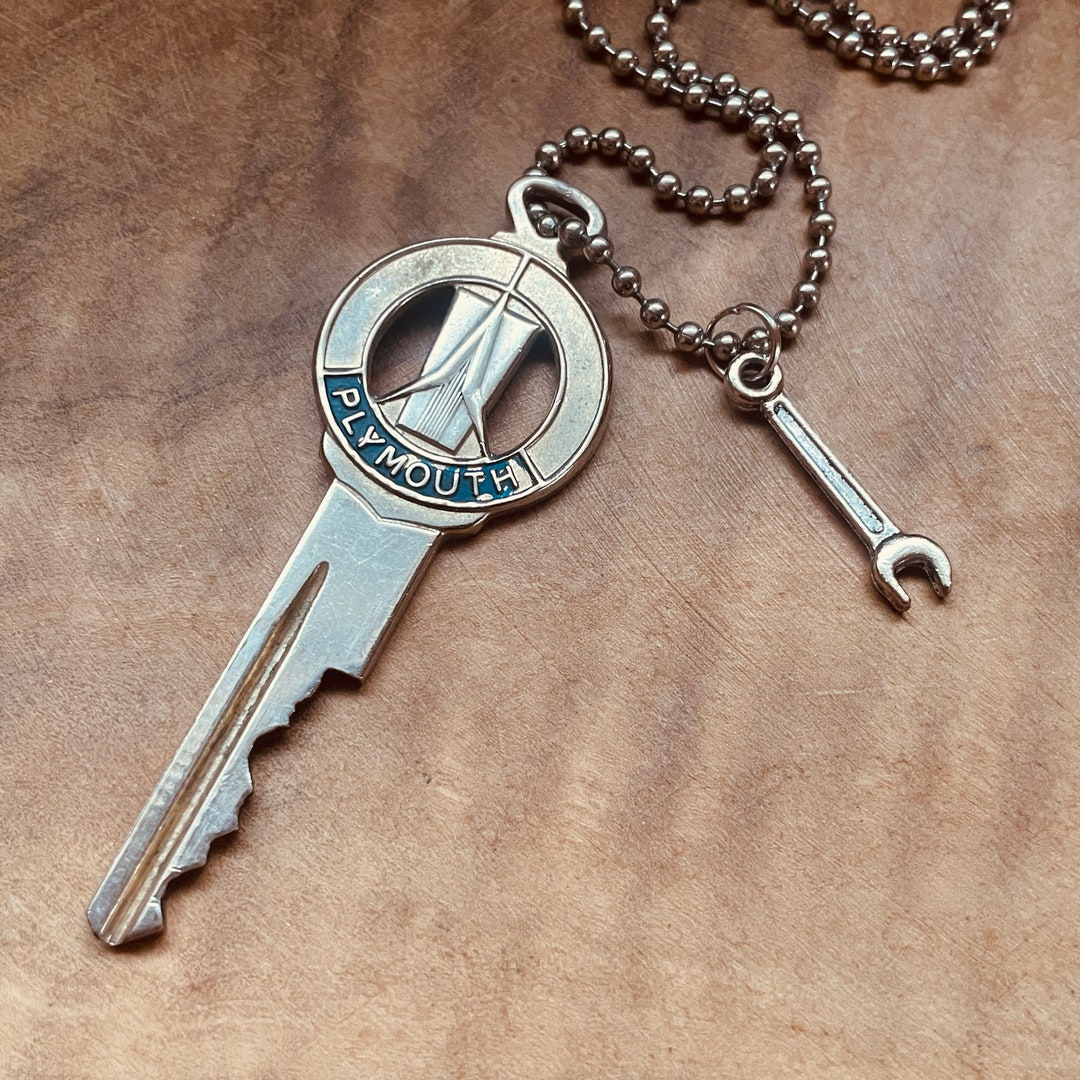 Vintage Plymouth Crest Key, Antique, Car Keys, Barracuda, Gtx, Duster