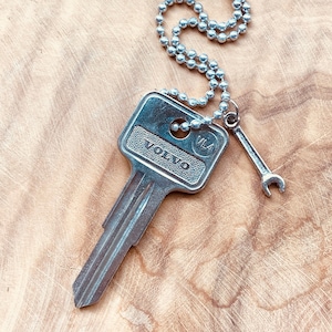 Vintage Volvo Key, Volvo Necklace, Volvo Keychain, Volvo Accessories, Wagon, S60, XC90, C30, XC70, Rear View Mirror, Volvo Key, Car key