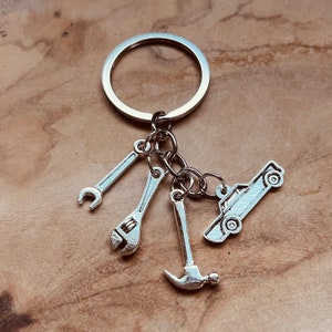 Tool Keychain, Multi Tool Keychain, Mechanic, Carpenter, Gifts for Him, Blue Collar Workers, Tool Keychain, Wrench, Screwdriver, Hammer, Car
