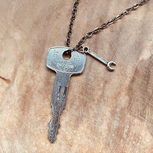 Vintage Datsun Key, Datsun Key Necklace, Rear View Mirror, Datsun Keychain, Datsun Z, 260z, 280z, 240z, Roadster, Classic Auto, Datsun Gifts
