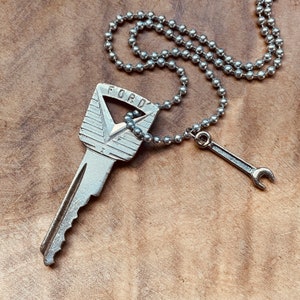 Vintage Ford Key Necklace, Ford Necklace, Ford Mustang, Ford Accessories, Ford Bronco, Ranger, Shelby, Fox Body, Ford Focus, Ford Keychain