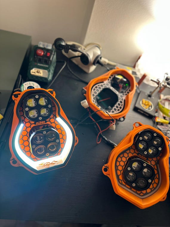KTM 950 / 990 Adventure LED Headlight – Plug & Play 3D Printed