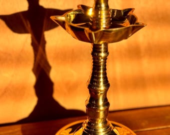 Traditional (9inch) Kerala Lamp - 5 wick model, brass lamp/vilakku for home or gifting
