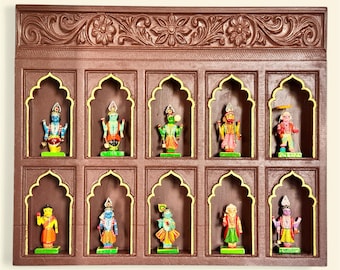 Vintage-Style Wooden Alcove Wall Display