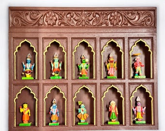 Vintage-Style Wooden Alcove Wall Display