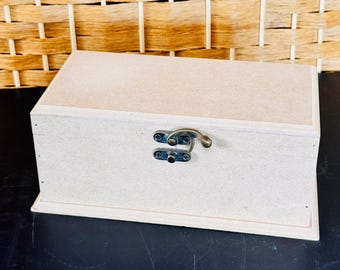 Slotted box, wood, unfinished