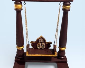 Wood Krishna Jhoola set