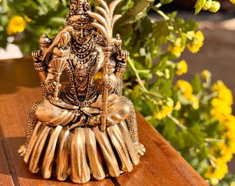 Kamakshi/ Lalithambika idol (brass)