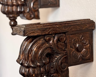 Hand carved Wooden Bodhil (Wall Bracket)