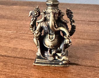 Auspicious Ganesha idol in brass