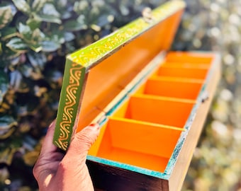 Handcrafted Wooden Watch Box – 4 Slot, dual tones of light green n peacock green