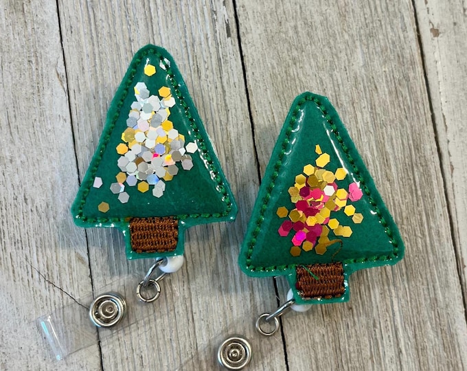 Glitter Christmas Tree Badge Reel: Shaker Feltie ID Holder