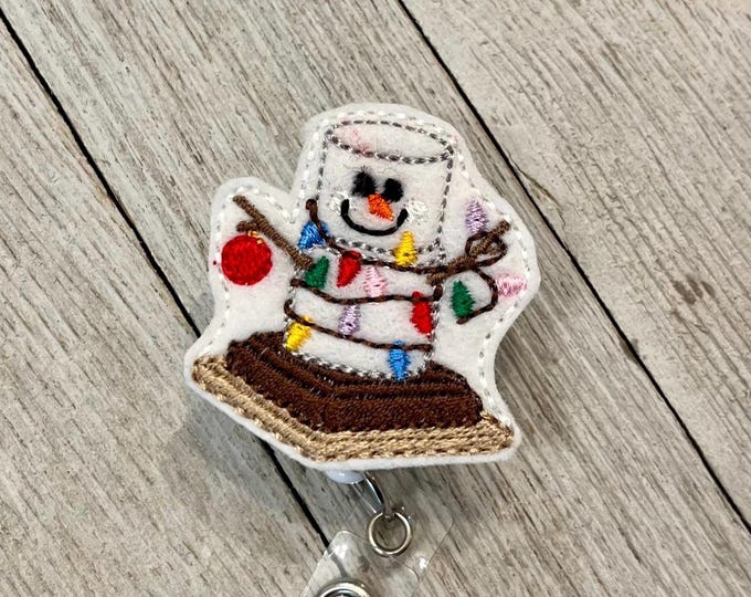Christmas Lights s’more badge holder, Holiday s’more ID holder, cute small feltie, badge pull