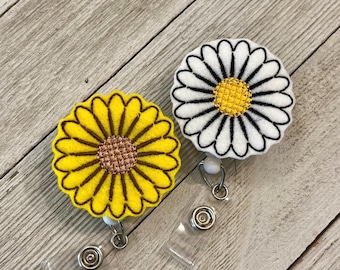 Daisy Felt Badge Reel: Retractable ID Holder