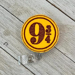 9 3/4 Felt Badge Reel: Train ID Holder