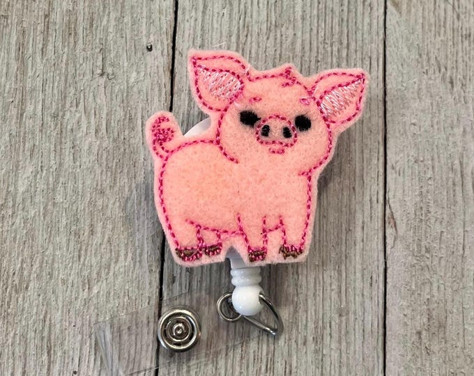 Pig Felt Badge Reel: Retractable ID Holder for Nurses, Teachers