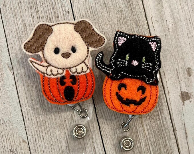 Dog on pumpkin badge holder, cat on pumpkin badge holder, black cat and pumpkin, cat pumpkin feltie, badge pull