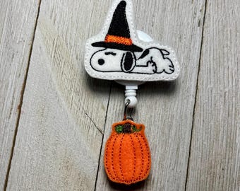 Witch Dog Badge Holder: White Felt Cartoon Retractable ID Reel