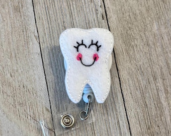 Happy Tooth Felt Badge Reel: Retractable ID Holder