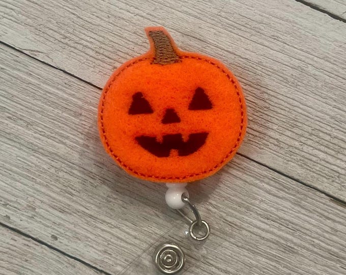 Jack-o-lantern  badge holder, pumpkin ID, pumpkin  feltie, autumn badge, cute badge