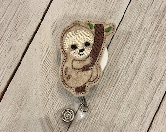 Sloth Felt Badge Reel: Retractable ID Holder with Star