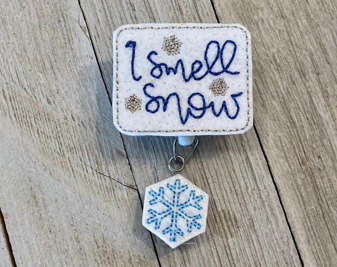 I Smell Snow Badge Reel: Glitter Feltie ID Holder