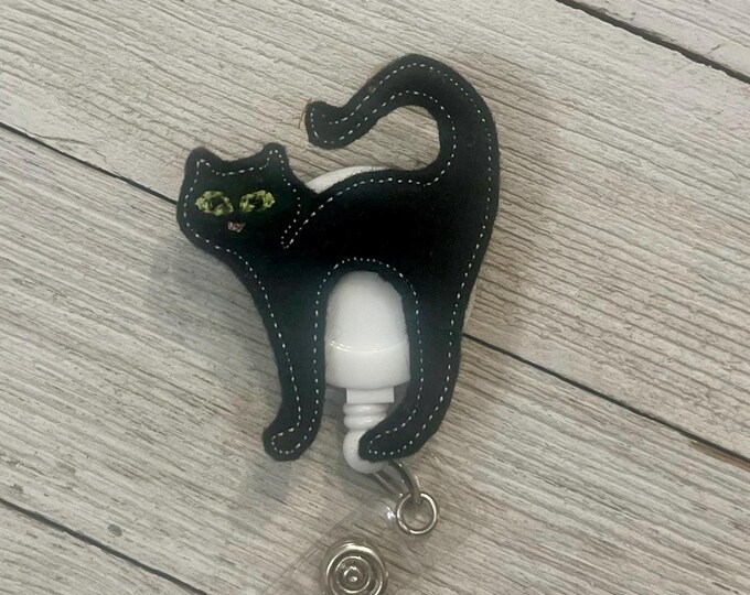 Black cat badge holder, cat ID, black cat feltie, retractable reel, badge pull