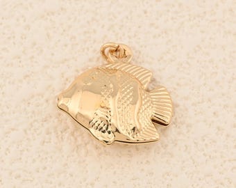 Add Coastal Charm to Your Jewelry with a Textured 18K Gold Filled Fish Pendant Design 17x18mm