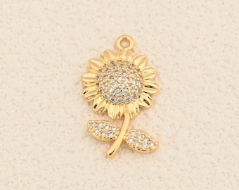 Delicate Sunflower Charm with Shimmering Crystal Coverage and Elegant Nature Inspired Finish 14x25mm