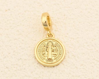 Venerable 18K Gold Plating Religious Medal Pendant with Saint Benedict Design for Faith Jewelry 14mm