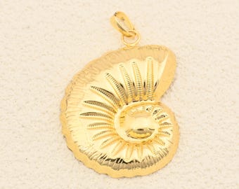 Nautilus 18K Gold Plating Shell Pendant with Grooved Spiral Form for Marine Necklace Styling Supply 30.5x41mm