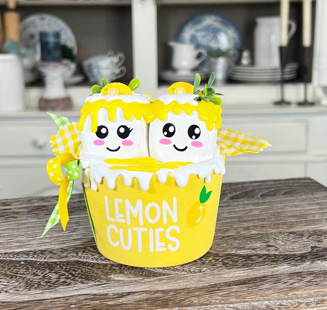 Girls Lemon Tile Crop Set