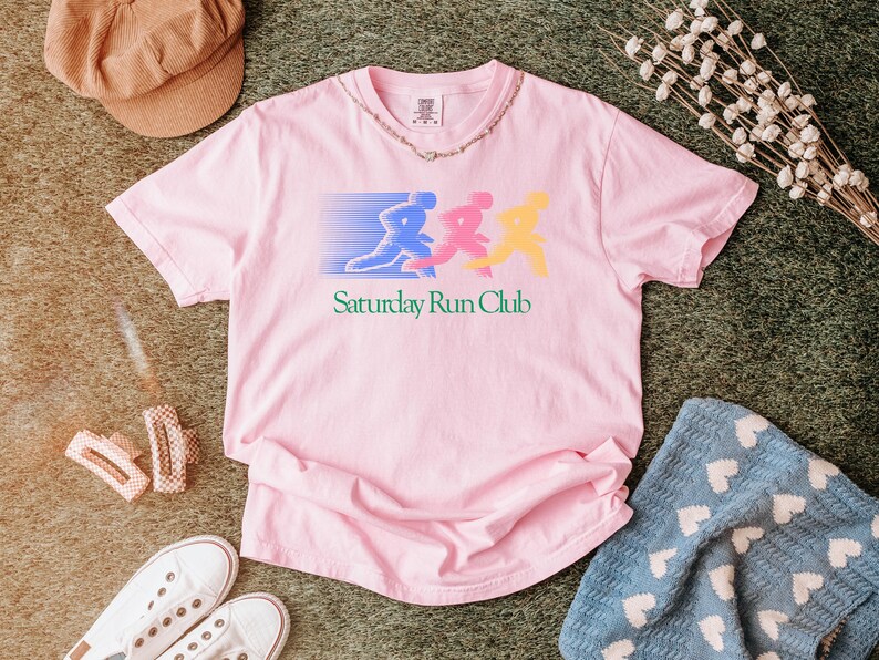 Saturday Run Club Shirt Vintage 90s Graphic T-Shirt Gifts For Runners Outfit Vintage Running Shirt For Her image 4