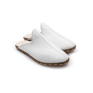 Handmade White Leather Mules: Minimalist Turkish Slippers