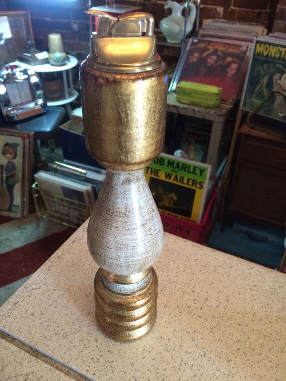 Vintage Tabletop Cigarette Lighter