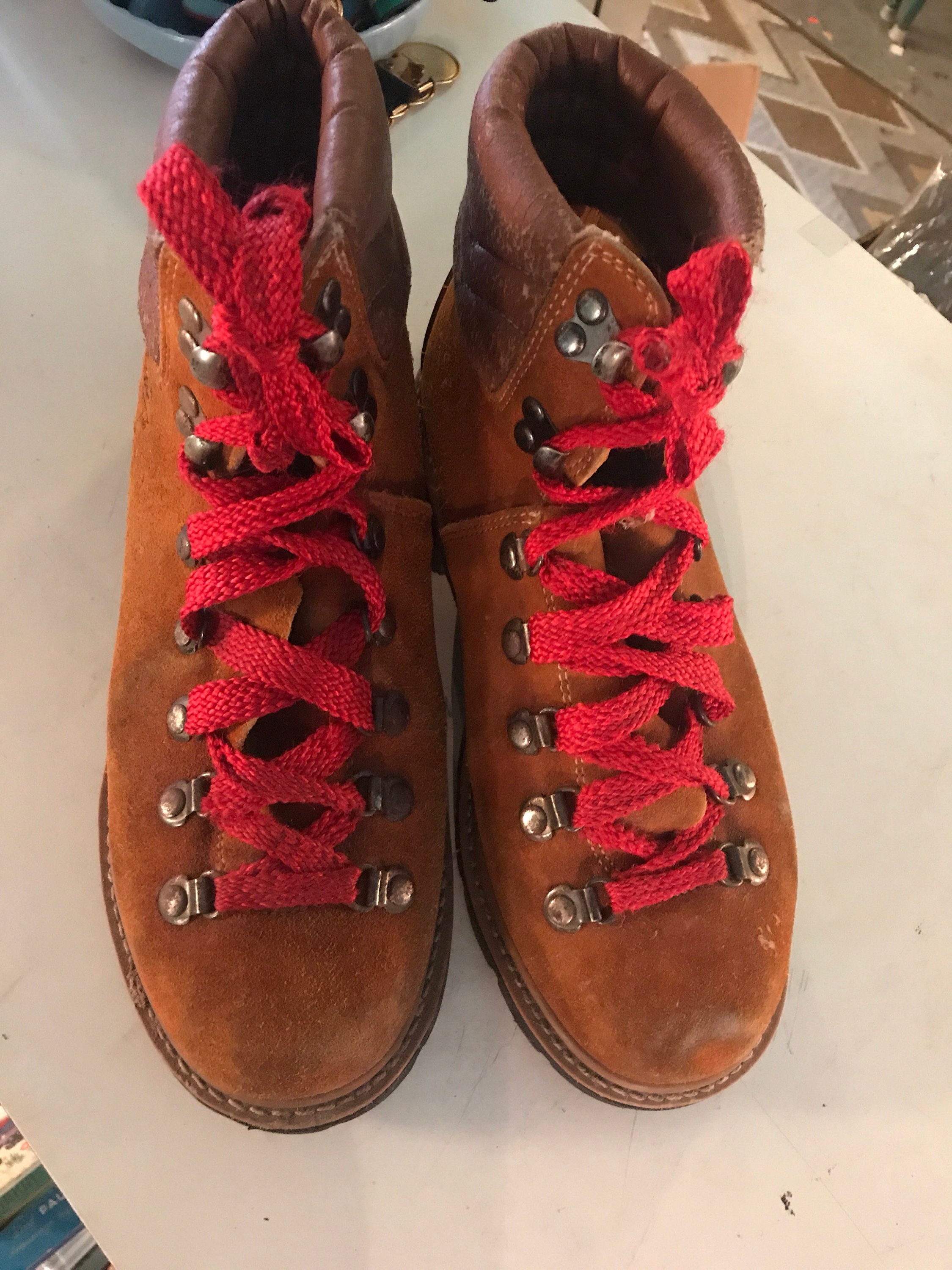 Vintage Suede Brown Hiking Boots. Vintage Hiking Boots. Size 6.5 Hiking
