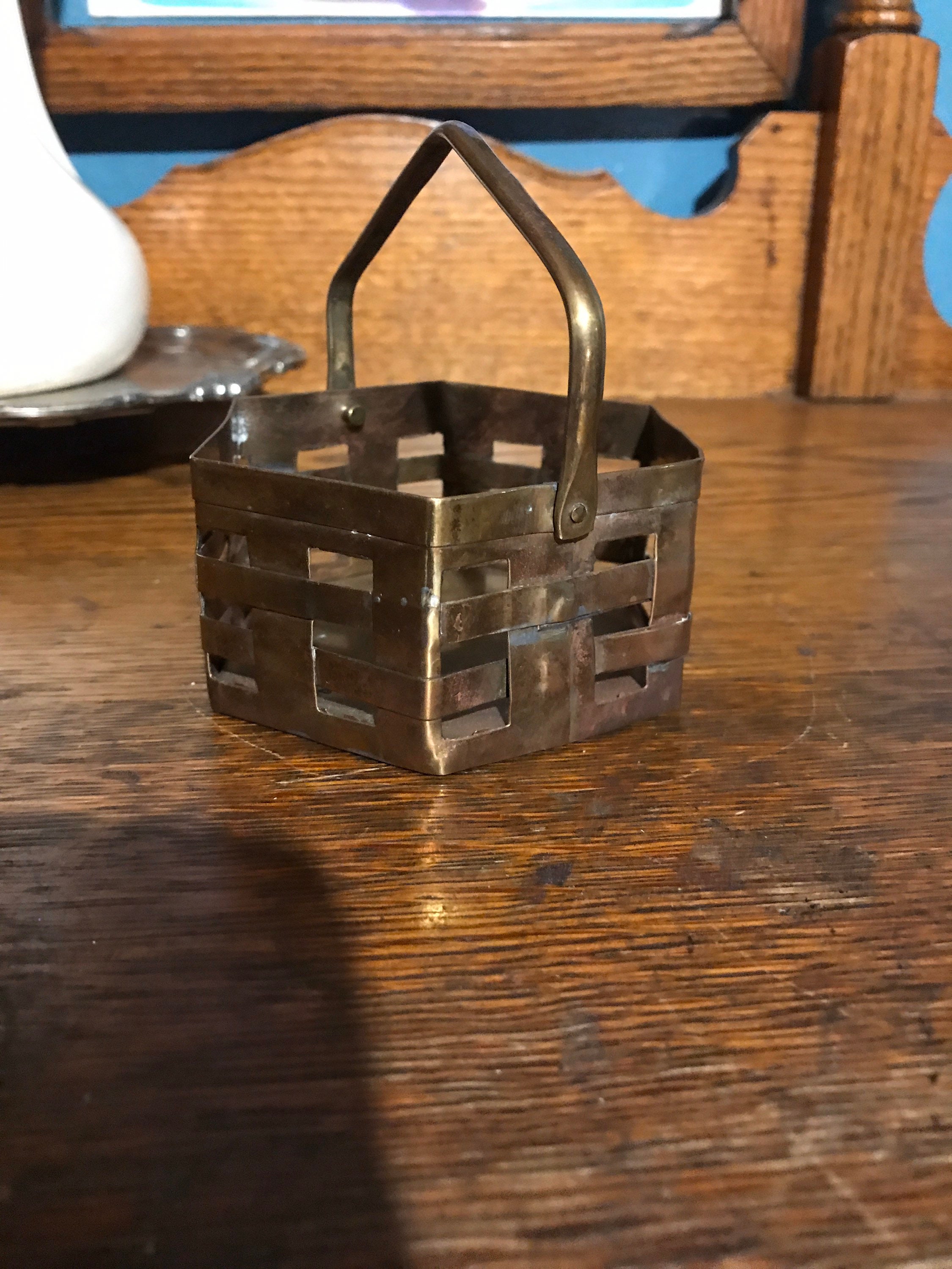 Vintage Small Brass Basket. Woven Brass Basket. Vintage Little Brass