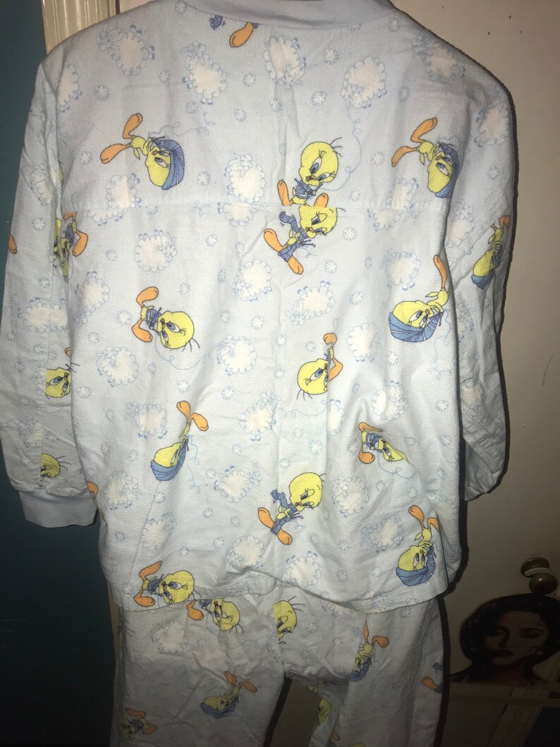 Tweety Bird Looney Tunes Flannel Pajamas 1990/'s Sleepy Tweety Bird Looney Tunes Pajamas Size LargeX-Large Vintage Looney Tunes Pajamas