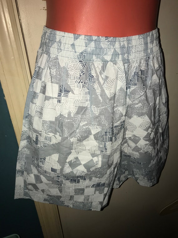 Vintage 80's Streetwear NWT Shorts. Blue and Whit… - image 2