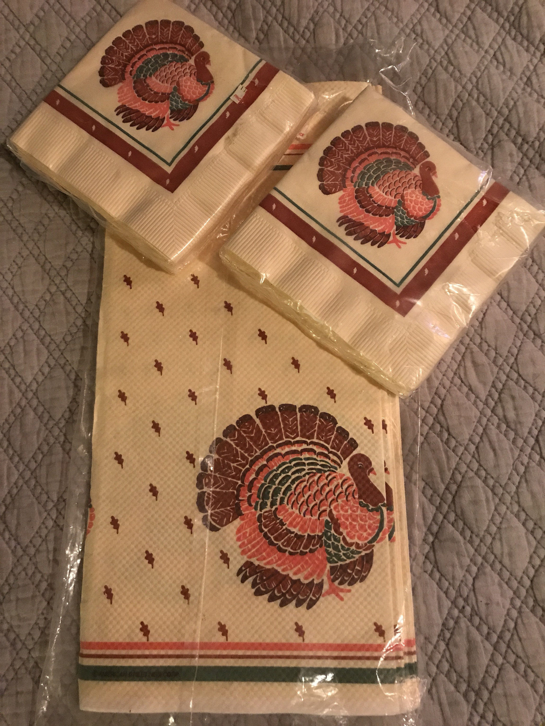 Thanksgiving paper tablecloths