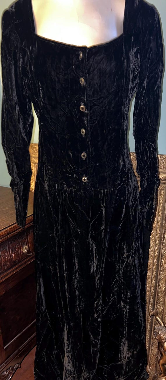 Vintage 1990’s Black Velvet Button Up Dress, Size 8/9
